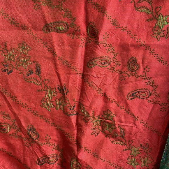 Vintage Silk Patchwork Indian Vest - Picture 4 of 7